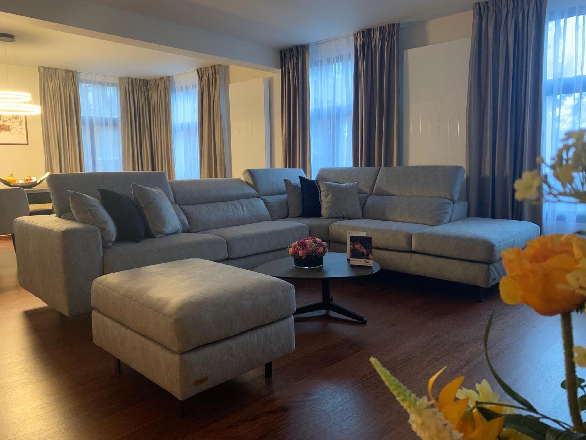 Botanique Suites Airbnb, Anvers Dış mekan fotoğraf