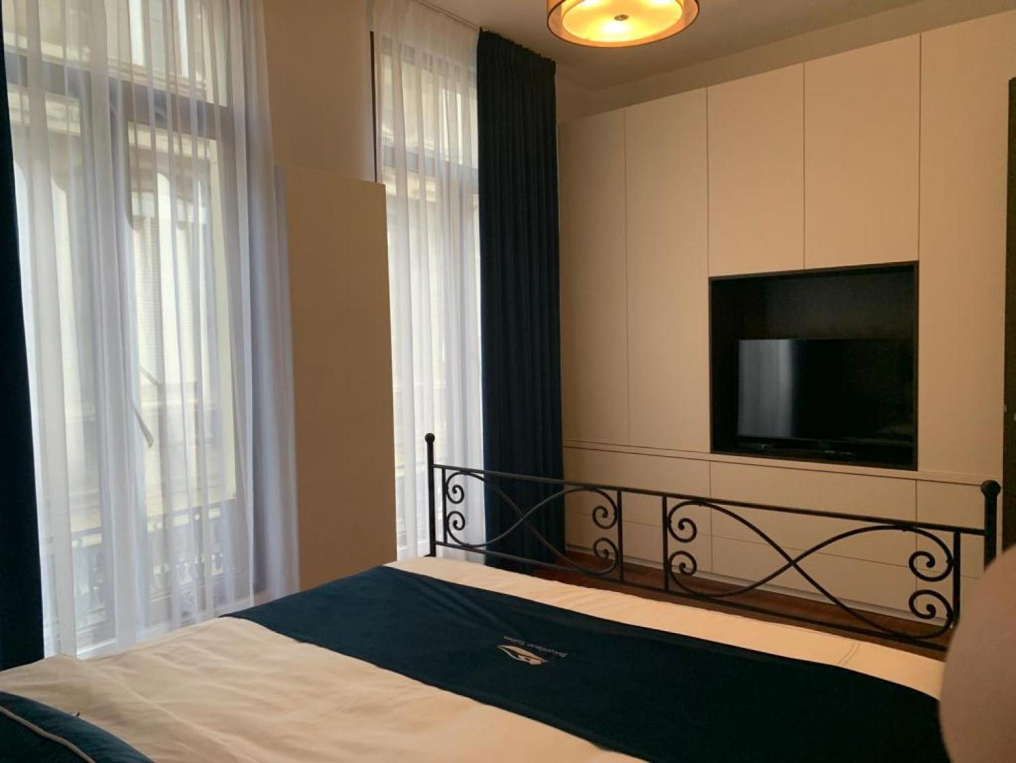 Botanique Suites Airbnb, Anvers Dış mekan fotoğraf